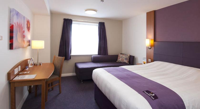 Premier Inn Uttoxeter Habitación foto