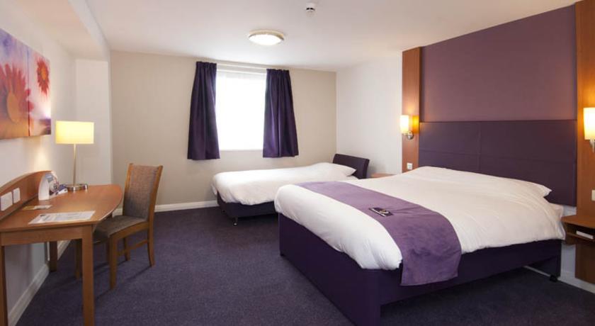 Premier Inn Uttoxeter Habitación foto