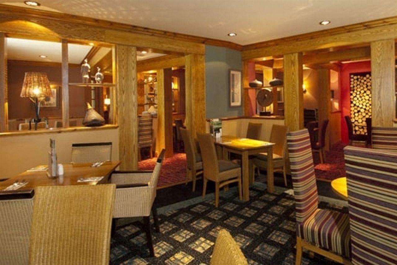 Premier Inn Uttoxeter Exterior foto