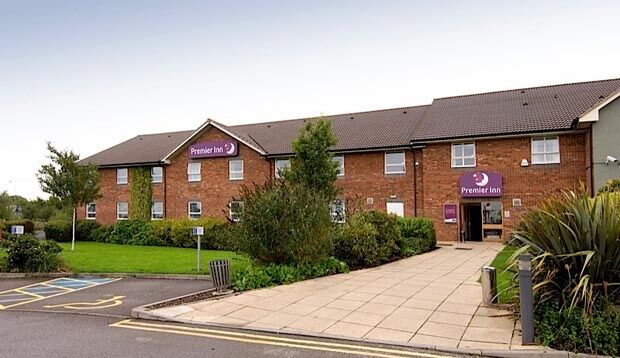 Premier Inn Uttoxeter Exterior foto